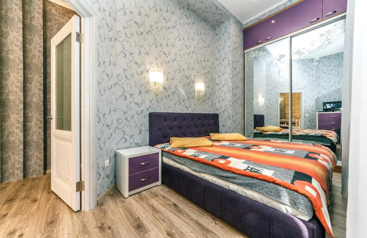 Apartment One Bedroom. 6 Zankovetskoi St. Near A Khreschatyk Kyiv